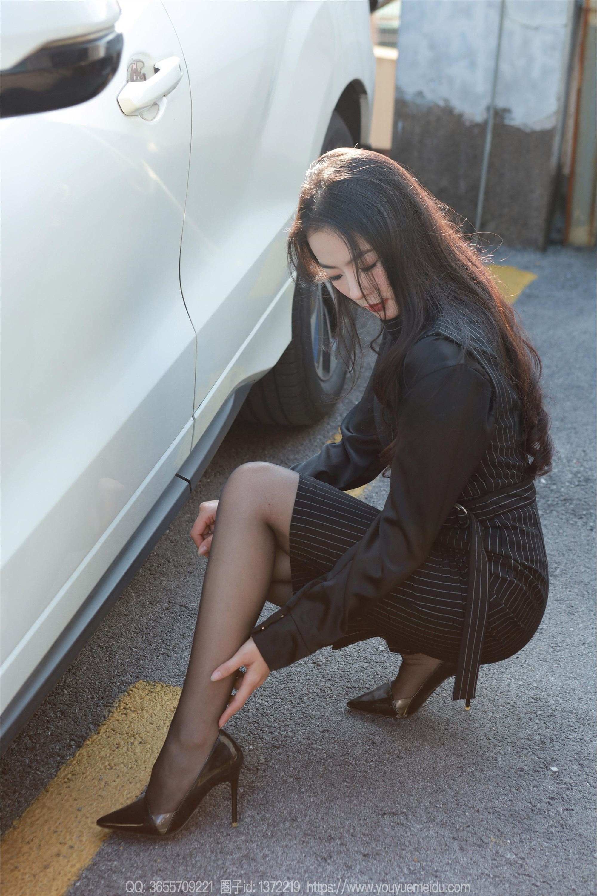 IESS异思趣向  2025.02.05 丝享家 1969 小金《都市OL》